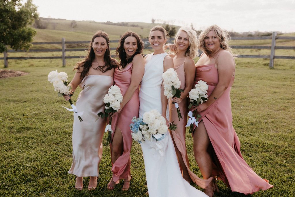 Tessa and her bridesmaids at Forget Me Not. Byron Bay